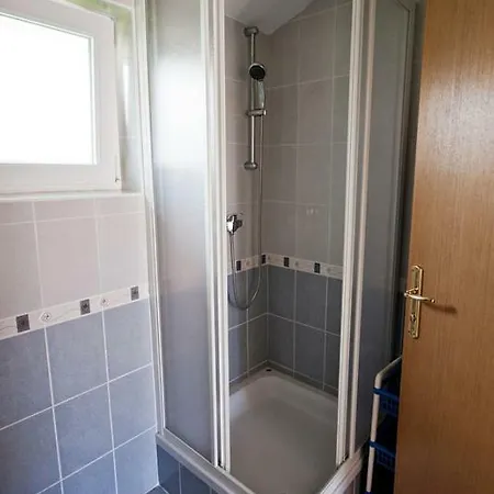 Apartman * Vir